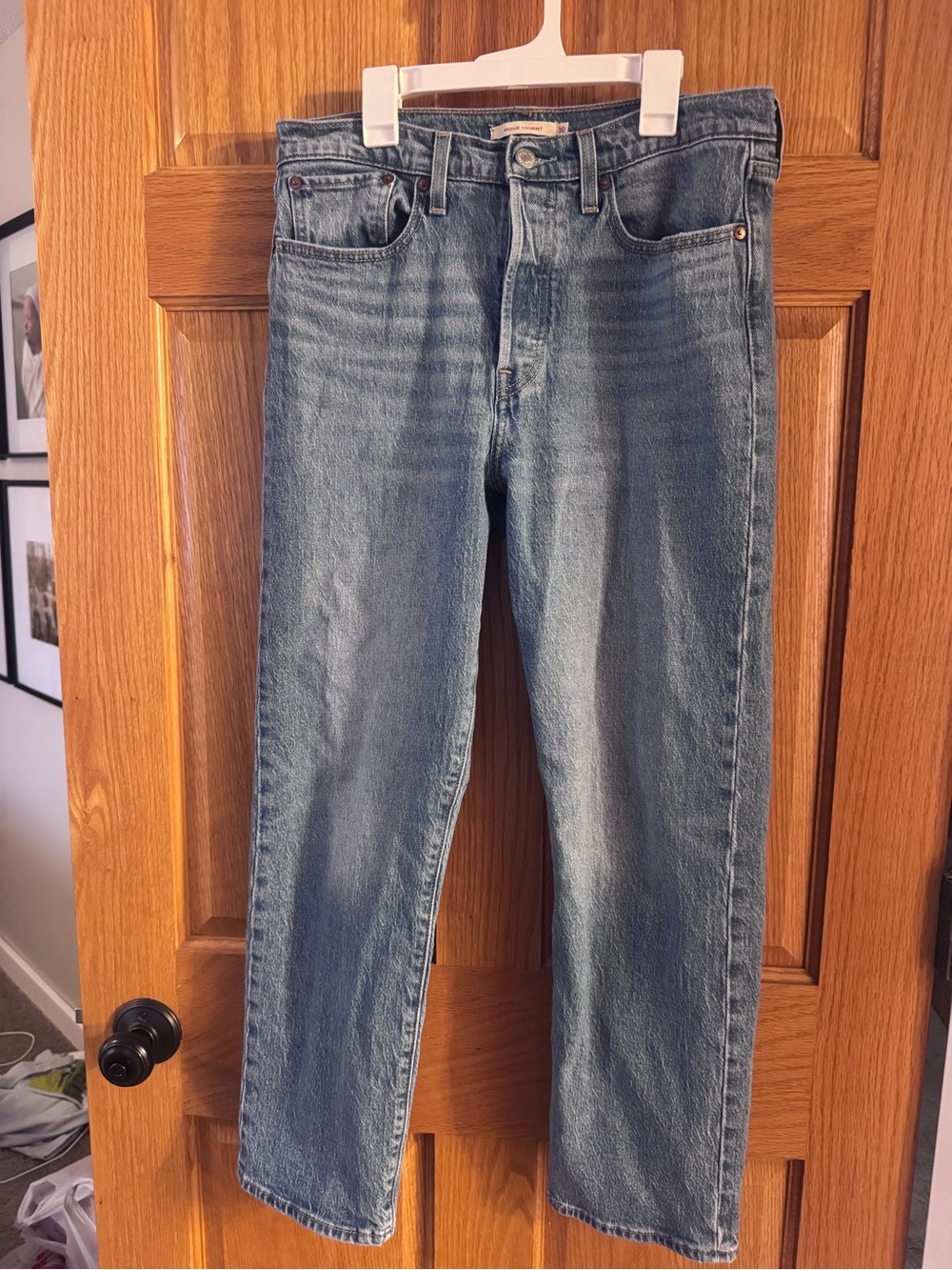 Levi’s Wedgie Straight Premium Denim